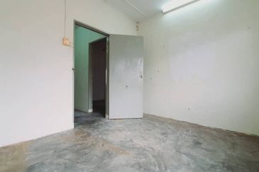 JALAN BUKIT KATIL - DUYONG