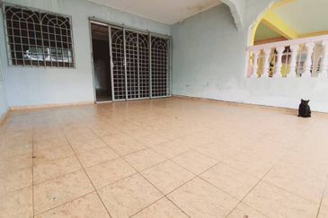 JALAN BUKIT KATIL - DUYONG