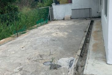 TAMAN TANJUNG MINYAK RIA