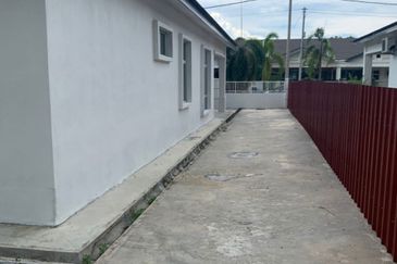 TAMAN TANJUNG MINYAK RIA