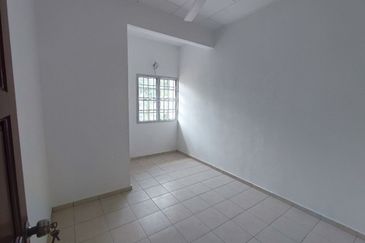 TAMAN SERI PAYA RUMPUT