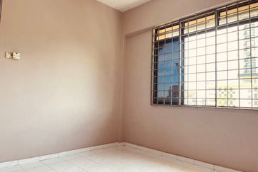 Apartment Kenanga Mewah