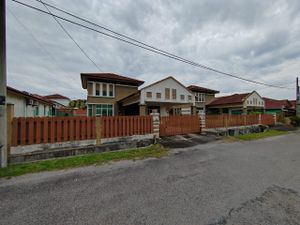 Renovated Single Storey Bungalow Taman Krubong Perdana for Sale @RM555 ...