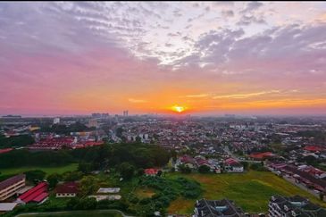 The Quartz Residence