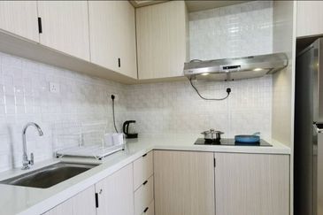 The Quartz Residence