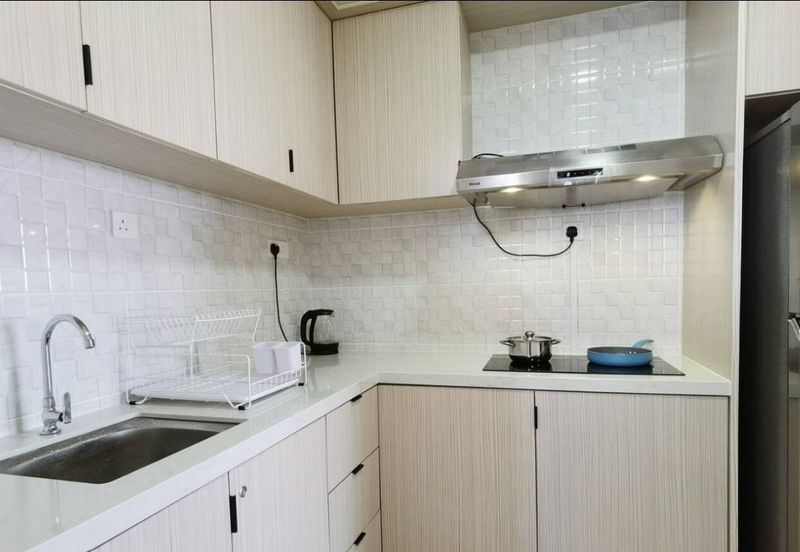 The Quartz Residence