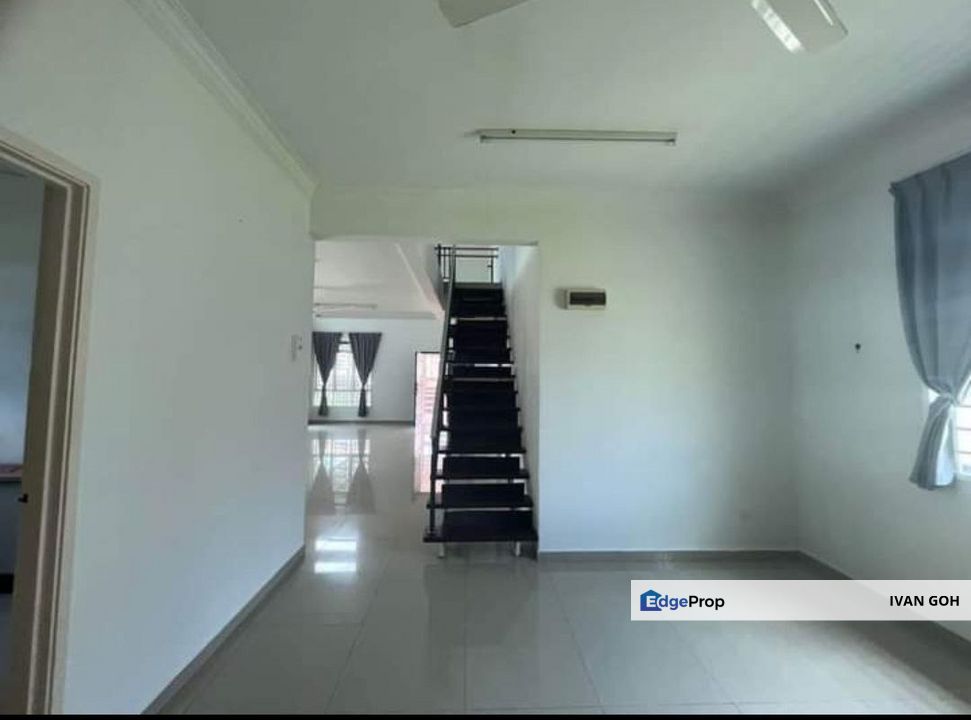 1.5 Storey Bungalow House @ Taman Krubong Perdana Melaka, Melaka, Durian Tunggal
