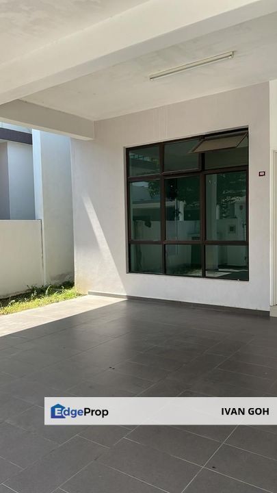 Gated Guarded 2.5 Storey Terrace House Taman Ozana Residence Ayer Keroh, Melaka, Ayer Keroh