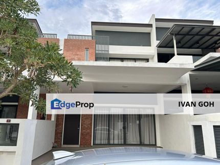 Double Storey Terrace House Country Villas Bemban Ayer Keroh , Melaka, Bemban