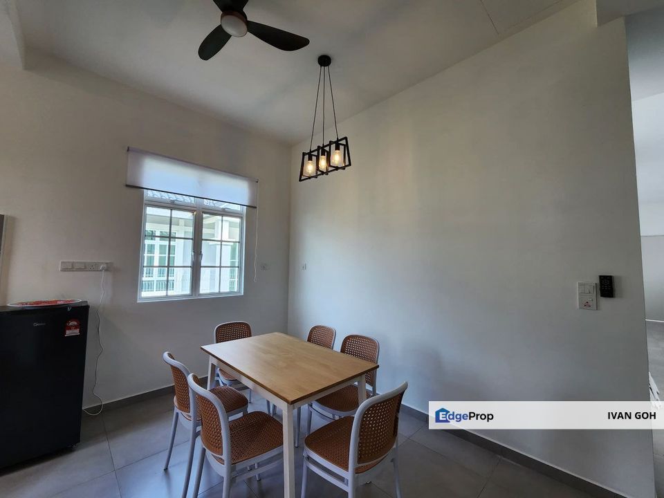 Fully Renovated Single Storey Bungallow Taman Anjung Gapam Ayer Keroh , Melaka, Ayer Keroh
