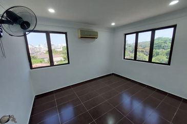 Pangsapuri Taman Hilir Kota