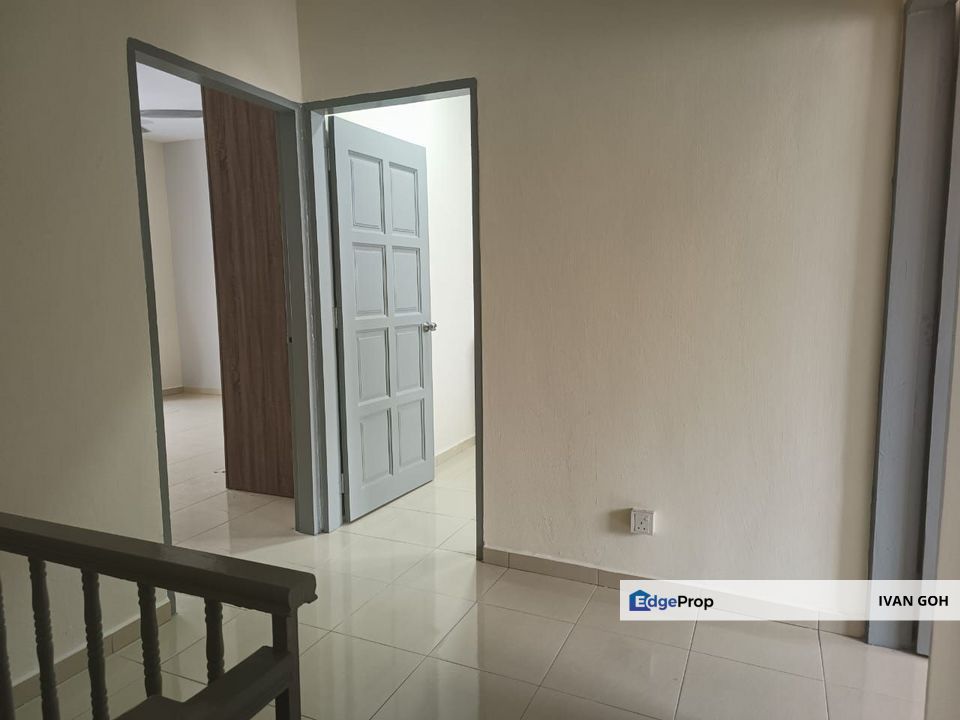 Double Storey Terrace House Taman Merdeka Jaya Batu Berendam , Melaka, Batu Berendam