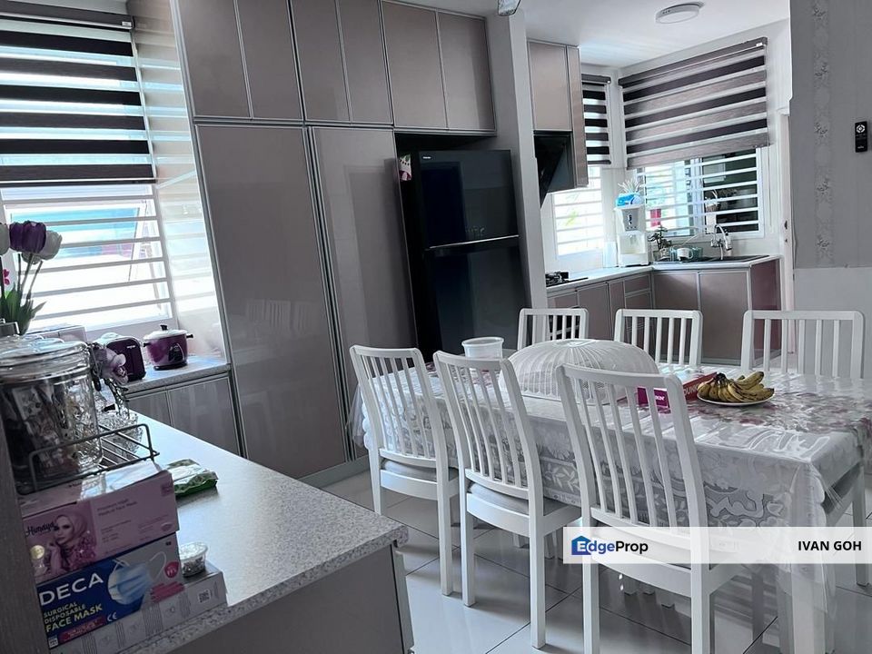 Corner Lot Double Storey House Taman Jasin Heights , Melaka, Jasin