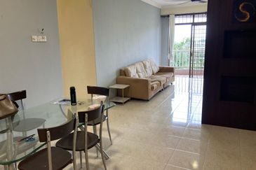 CHENG HEIGHTS CONDOMINIUM