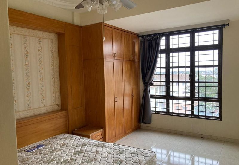 CHENG HEIGHTS CONDOMINIUM