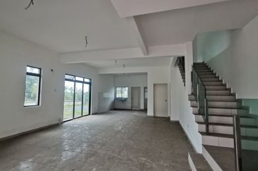 Taman Muzaffar Heights