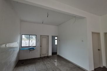 Taman Muzaffar Heights