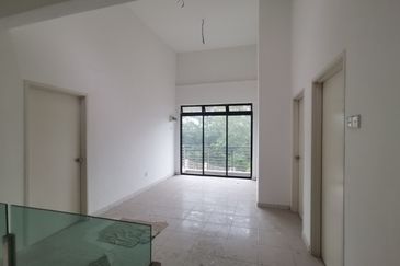 Taman Muzaffar Heights