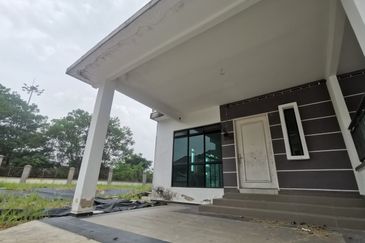 Taman Muzaffar Heights