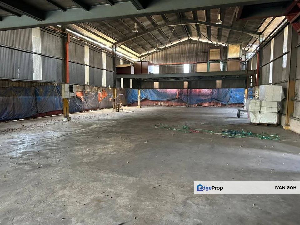 Big Factory For Sale in Bukit Rambai Melaka , Melaka, Bukit Rambai
