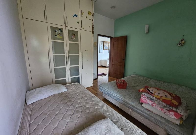 Melaka Town Area Gated Guarded 3 Storey Terrace At Taman Casa Villa, Air Leleh Bandar Hilir 