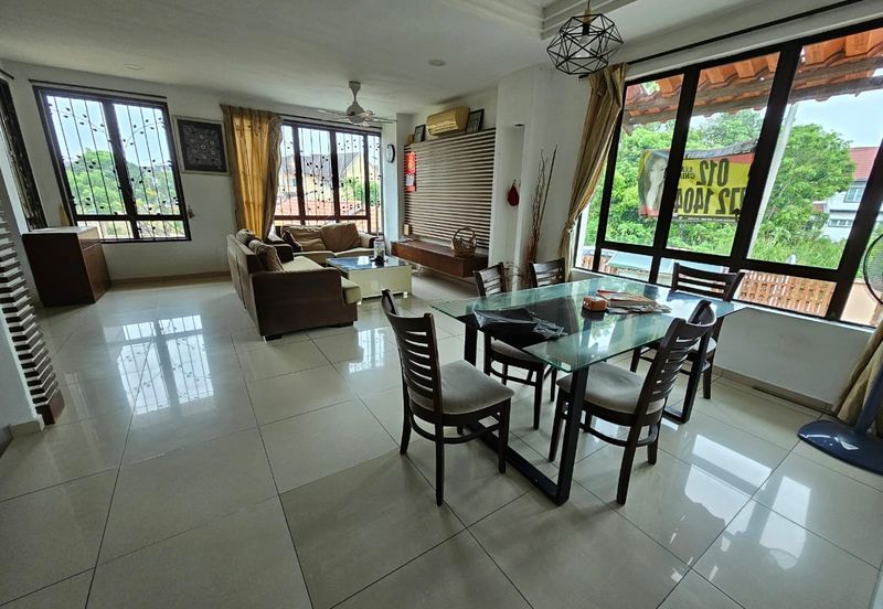 Melaka Town Area Gated Guarded 3 Storey Terrace At Taman Casa Villa, Air Leleh Bandar Hilir 