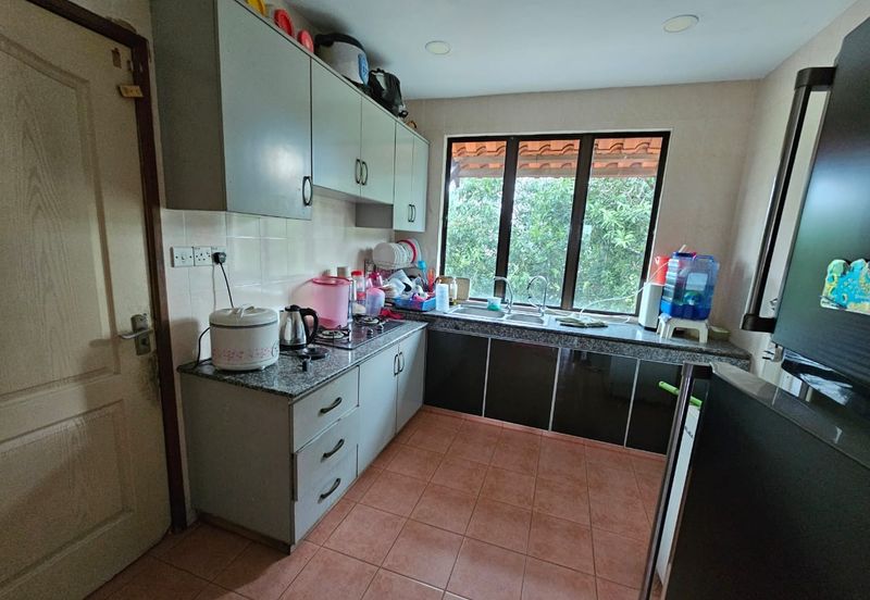 Melaka Town Area Gated Guarded 3 Storey Terrace At Taman Casa Villa, Air Leleh Bandar Hilir 