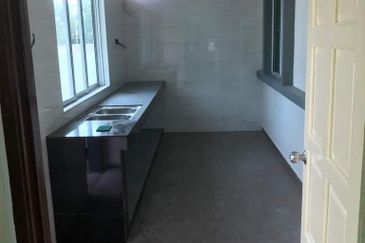 TAMAN ALAI PERDANA (CRISTAL BAY)