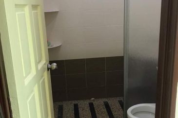 TAMAN ALAI PERDANA (CRISTAL BAY)