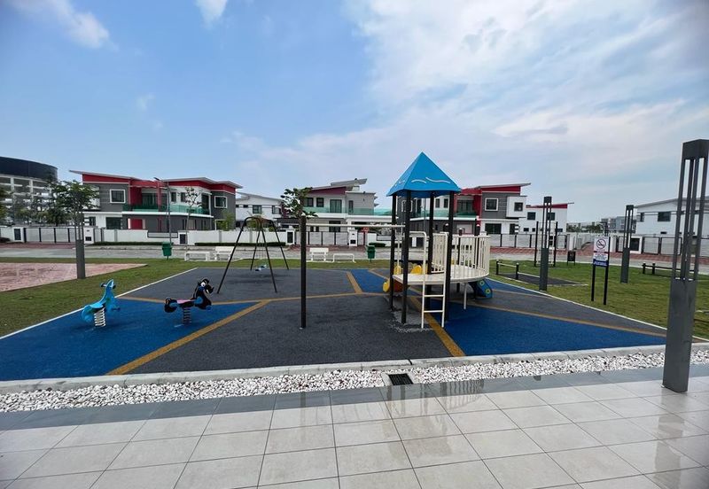 BANDAR JASIN BISTARI