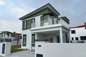 BANDAR JASIN BISTARI