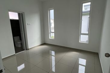 BANDAR JASIN BISTARI