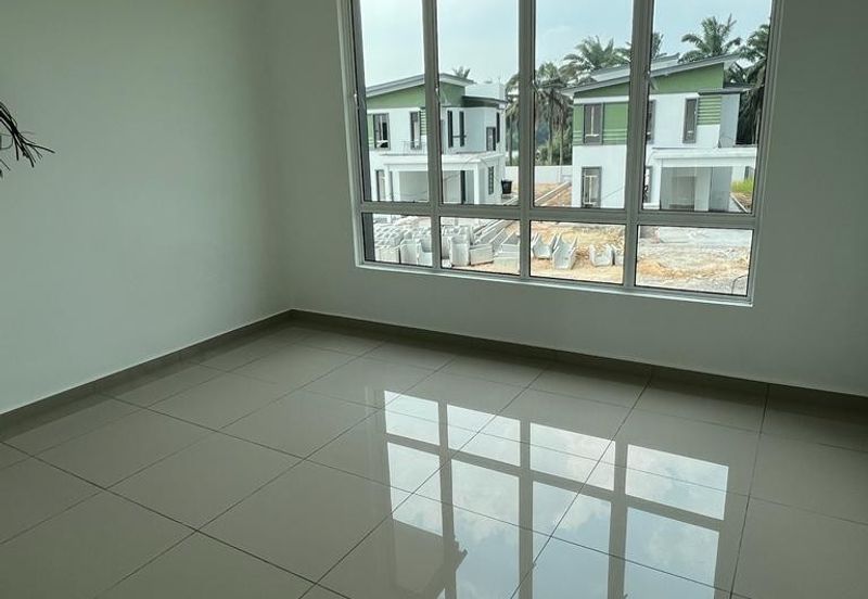 BANDAR JASIN BISTARI