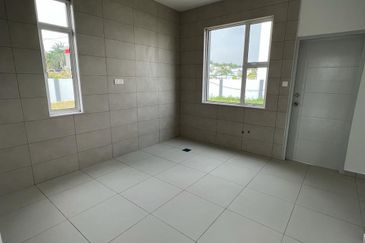 BANDAR JASIN BISTARI