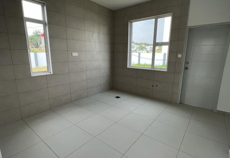 BANDAR JASIN BISTARI