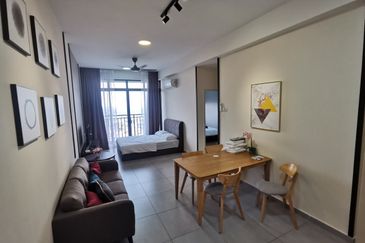 The Quartz Residence