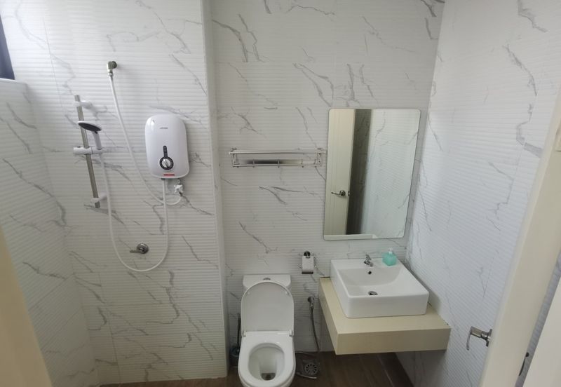 The Quartz Residence