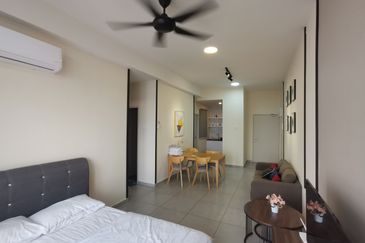 The Quartz Residence