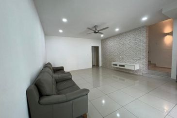 Taman Muzaffar Heights