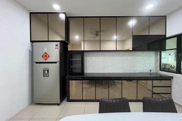 Taman Muzaffar Heights