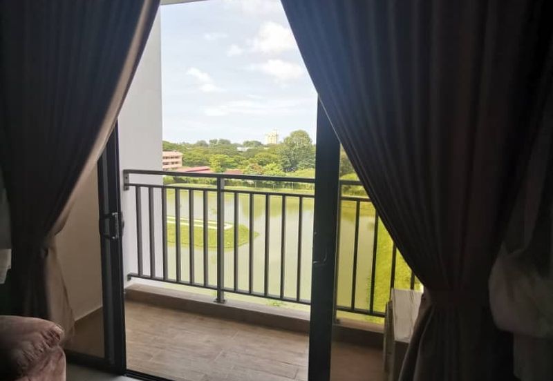 The Quartz Residence