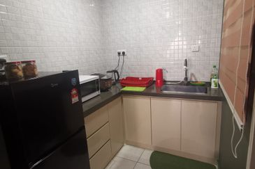 The Quartz Residence