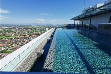 The Quartz Residence