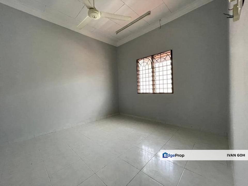 Double Storey Terrace House Taman Semabok Jaya Near Melaka Raya, Melaka, Melaka Raya