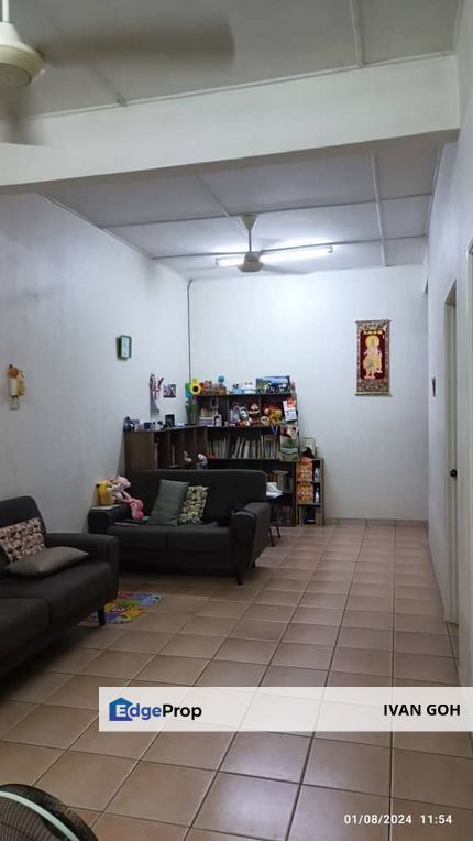 Single Storey Terrace Taman Kawasari, Gangsa Batu Berendam  Durian Tunggal , Melaka, Batu Berendam