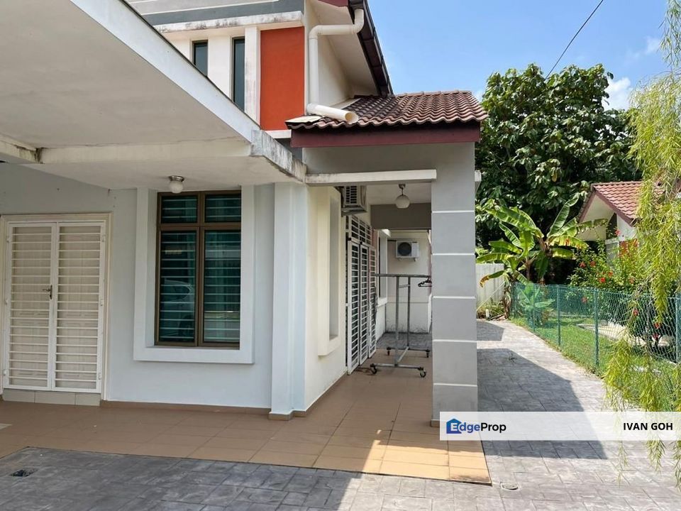 Corner Lot Single Storey Semi-D @ Taman , Melaka, Durian Tunggal