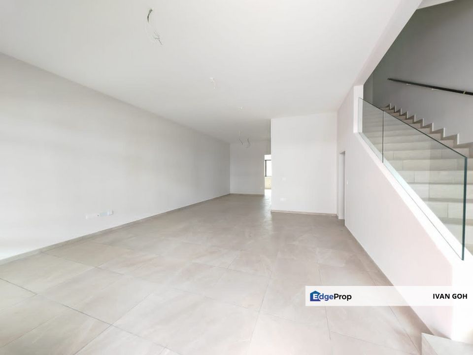 Gated Guarded Double Storey at Taman Molek Residence, Melaka Tengah, Melaka, Melaka Tengah