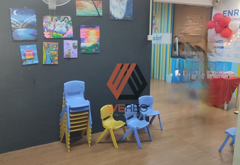 Bandar Puteri Klang 3 Storey Shop for Sale