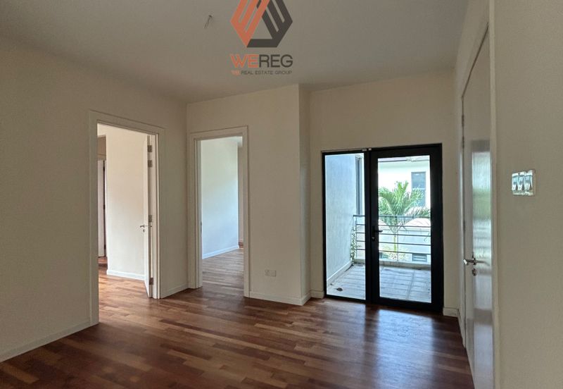 Amverton Park, Bukit Rimau 2 Storey Bungalow House fort Sale