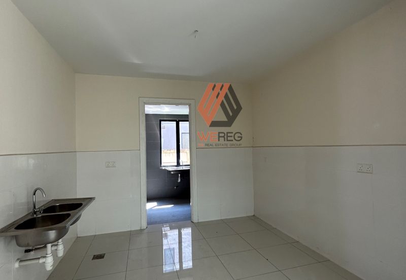 Amverton Park, Bukit Rimau 2 Storey Bungalow House fort Sale